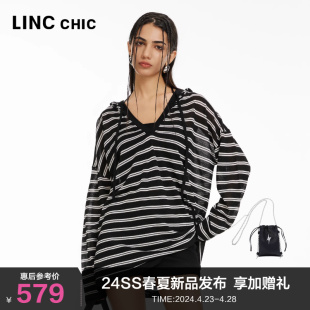 LINCCHIC金羽杰2024年夏季新品薄透连帽条纹防晒针织衫女SW448Y