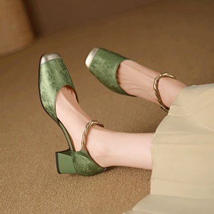 包头凉鞋女中跟单鞋2024年夏季新款真皮高跟鞋小众设计感玛丽珍鞋