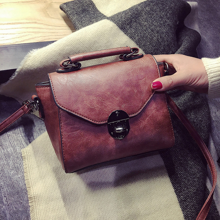 2019 Spring and summer New handbag fashion Lock catch The single shoulder bag Simplicity Square bag Retro Messenger Bag Small bagin the Leather/Lady bags/Men's bag, Ms. bags category - from Buy2taobao.com to provide professional Taobao agent buy service