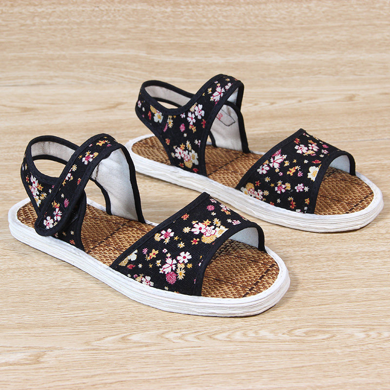 包邮老北京布凉鞋夏季女透气吸汗养脚千层底布鞋黑花中年妈妈凉鞋