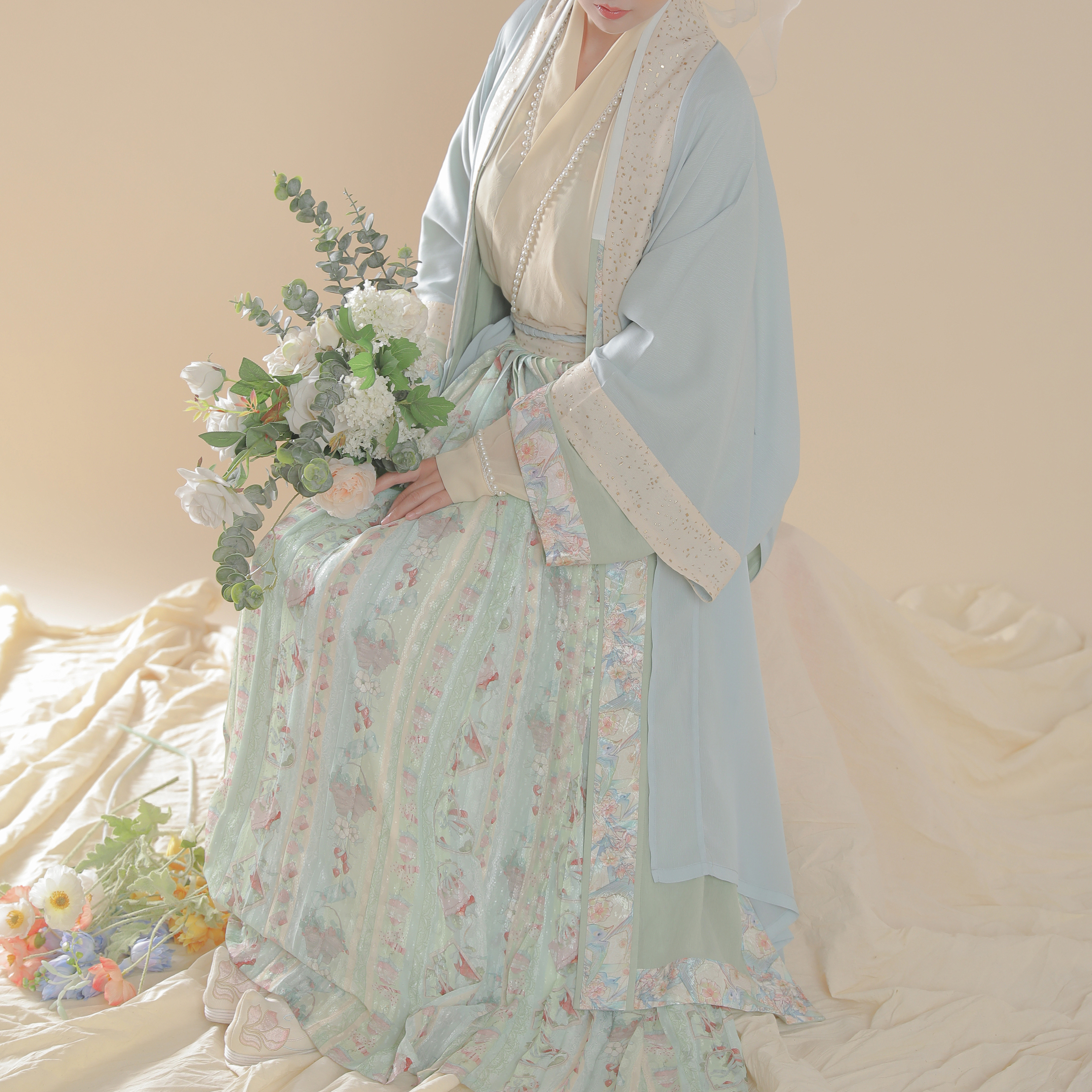 兰渚莓莓|宋制汉服全缘边褙子草莓百迭半袖长衫飞机袖现货