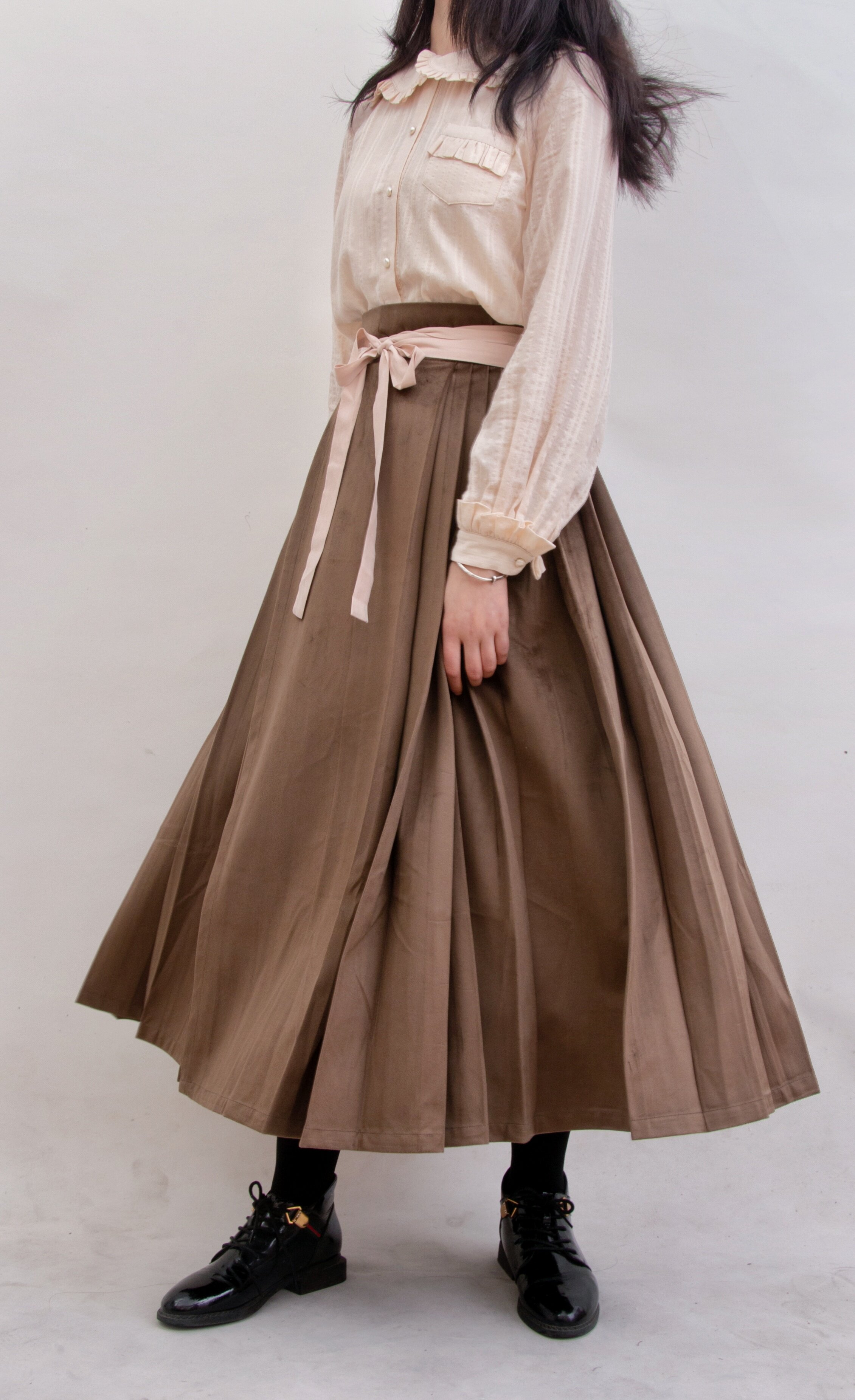 素华一派原创汉服去约会|丝绒梯形马面秋冬通勤日常明制纯色汉服