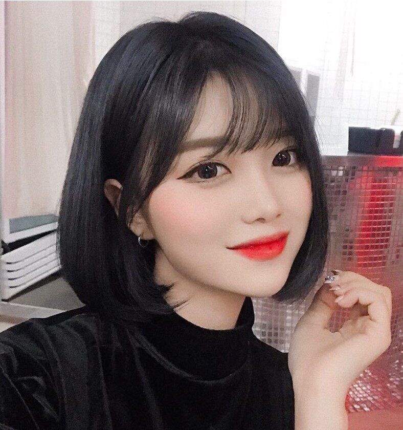 特价空气齐刘海梨花_假发女短发空气刘海假发套头网红气质齐肩锁骨短