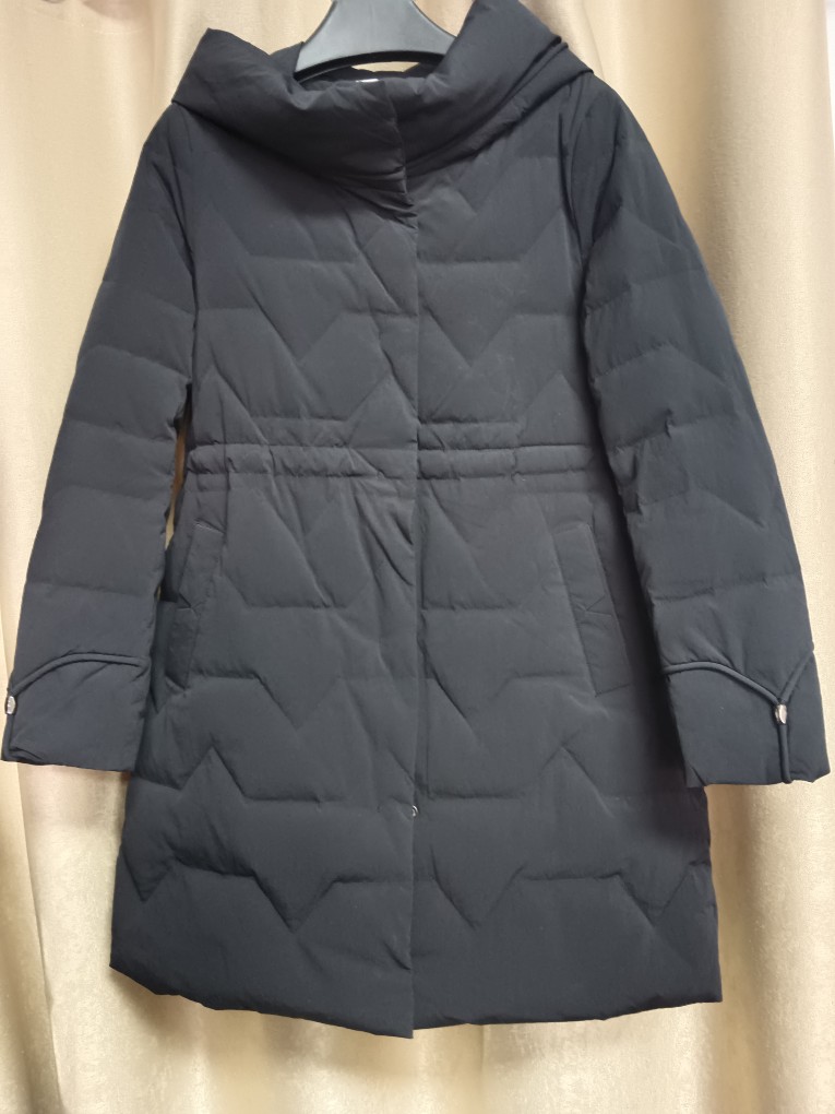 品牌折扣~依薰羽绒服长款轻暖薄款断码清货不退换