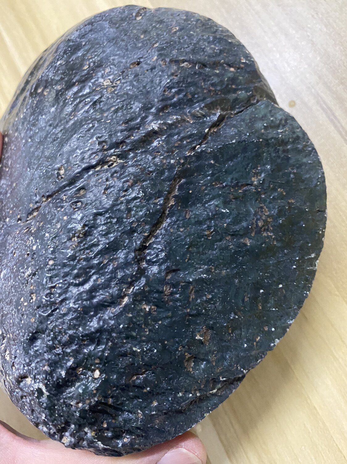 西藏玉石原石籽料手把件石头陨石药王石摆件磁性蛇纹尖藏玉天然