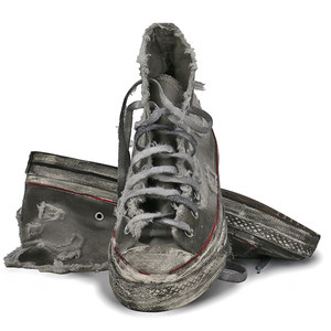 破洞帆布鞋男图片