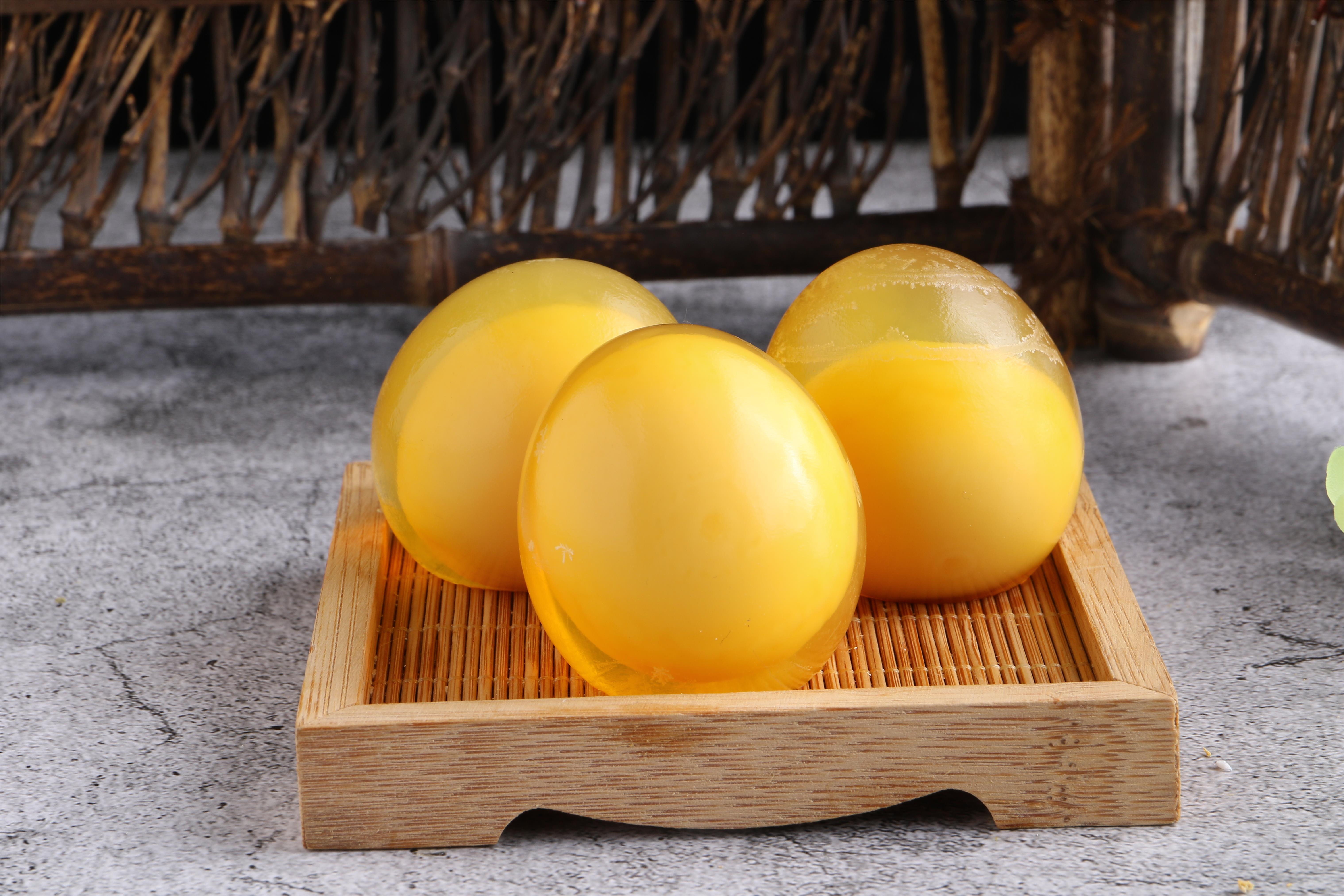 无铅工艺溏心鸡蛋变蛋河南特产鸡蛋皮蛋10枚包邮