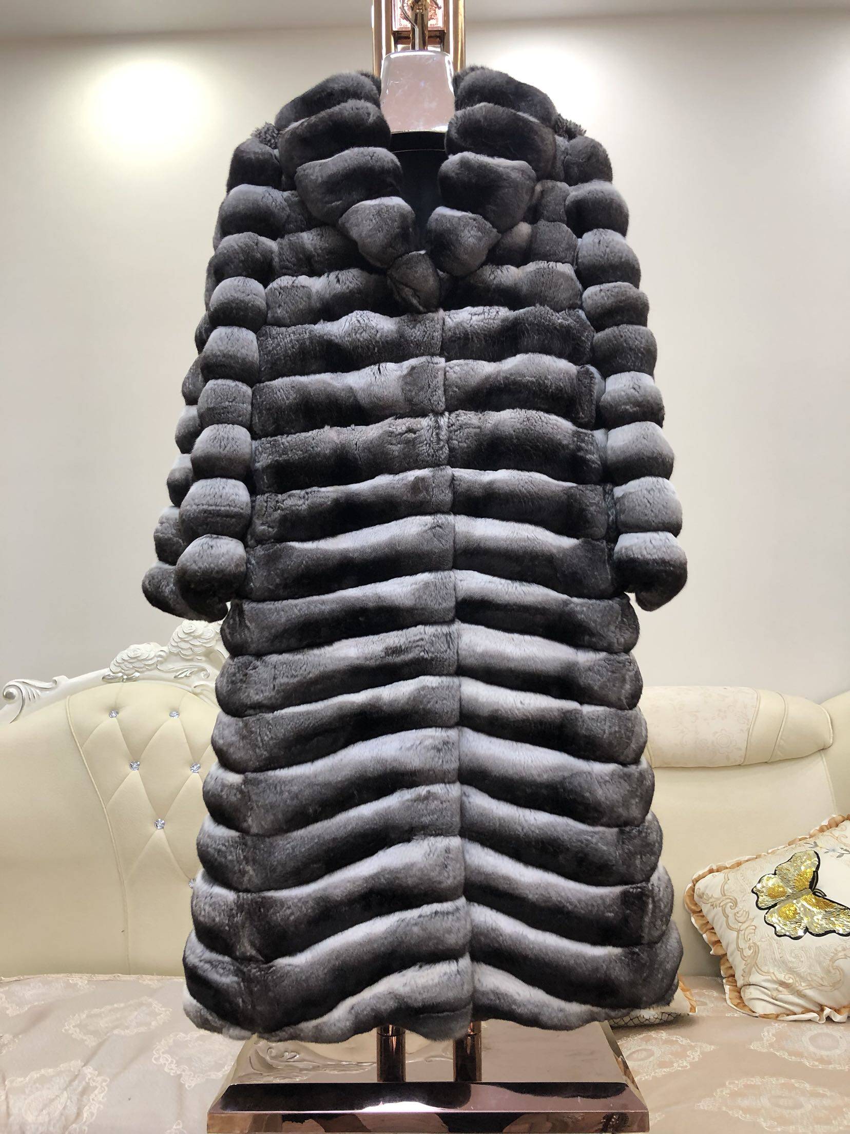 女款貂皮大衣整貂时尚