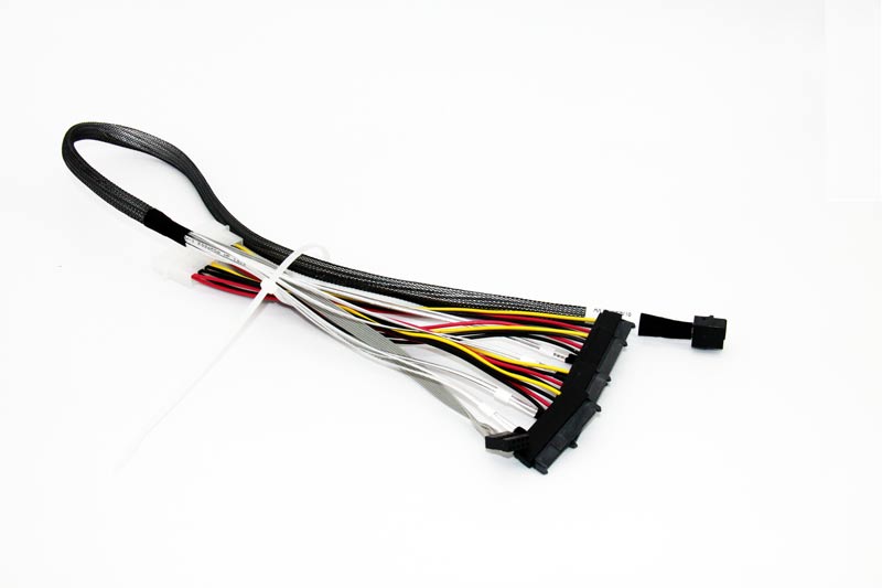 安费诺原厂HD SAS(SFF-8643)to 4xSAS(SFF-8482)带信号线直头75CM|msdalam kategori Aksesori Digital 3C, Zhou Bian Bingkai digital, talian data - dari Buy2taobao.com untuk memberikan perkhidmatan ejen Taobao profesional membeli