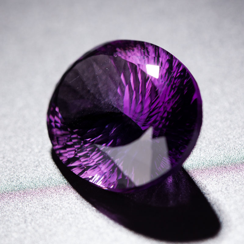 89.45克拉 大颗宝石级天然紫水晶刻面戒面 超净晶体 超美紫罗兰色