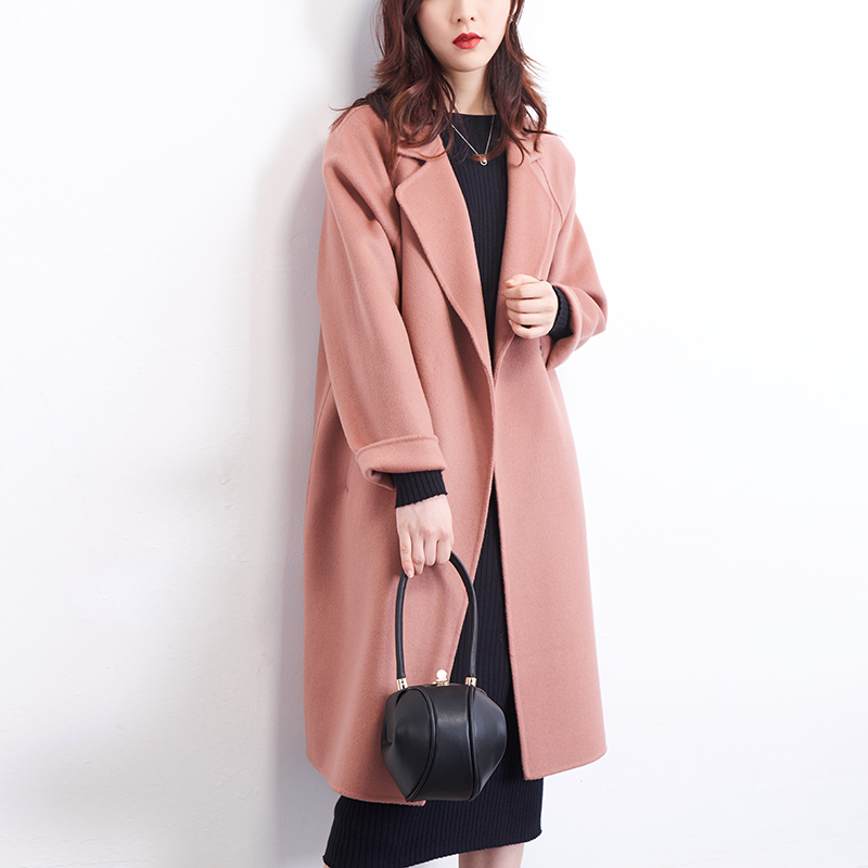 皮女大衣粉色外套毛呢