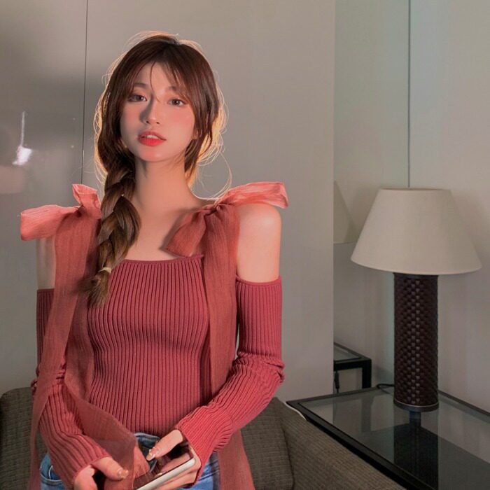 网红直播衣服女主播服装上镜性感蝴蝶结绑带针织衫女小众内搭上衣