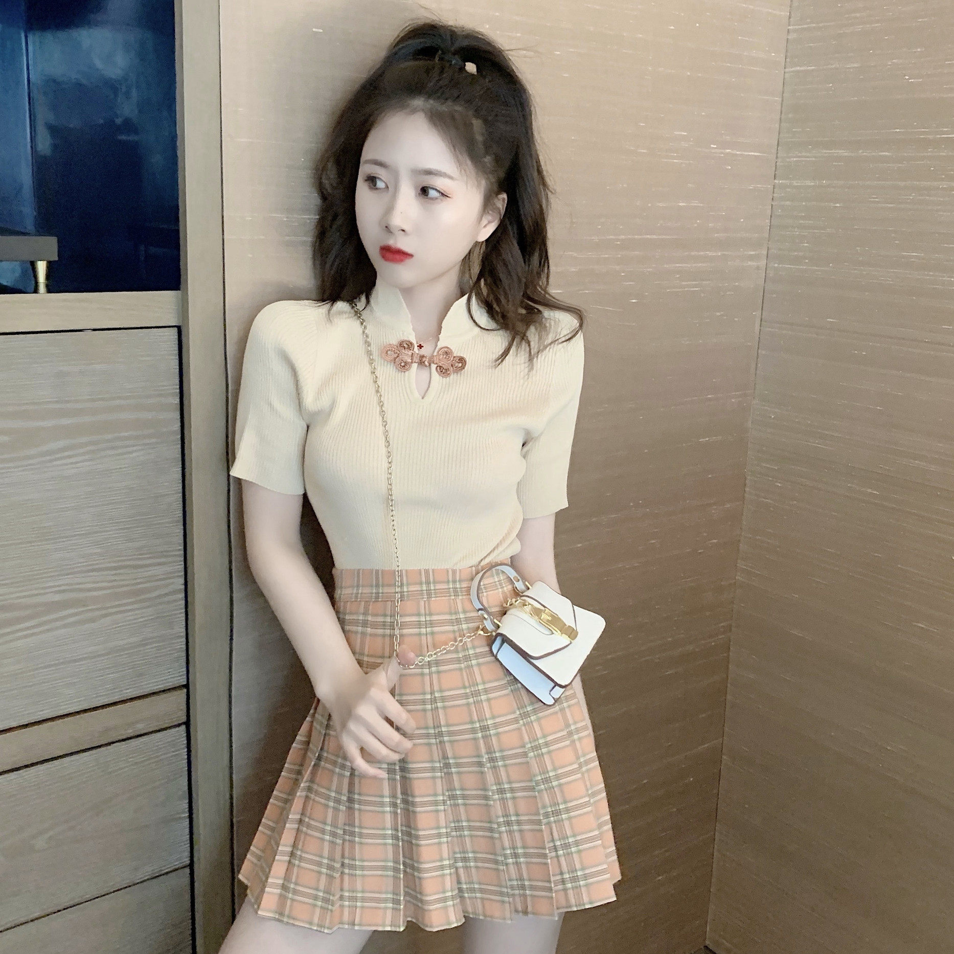 网红抖音同款直播衣服女主播服装上镜性感旗袍领上衣针织衫t恤夏