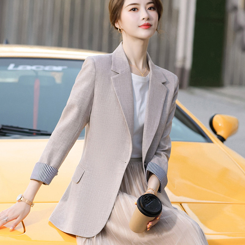 百搭休闲情侣装男女款宽松潮流英伦风小西服已售1￥113券后价￥158