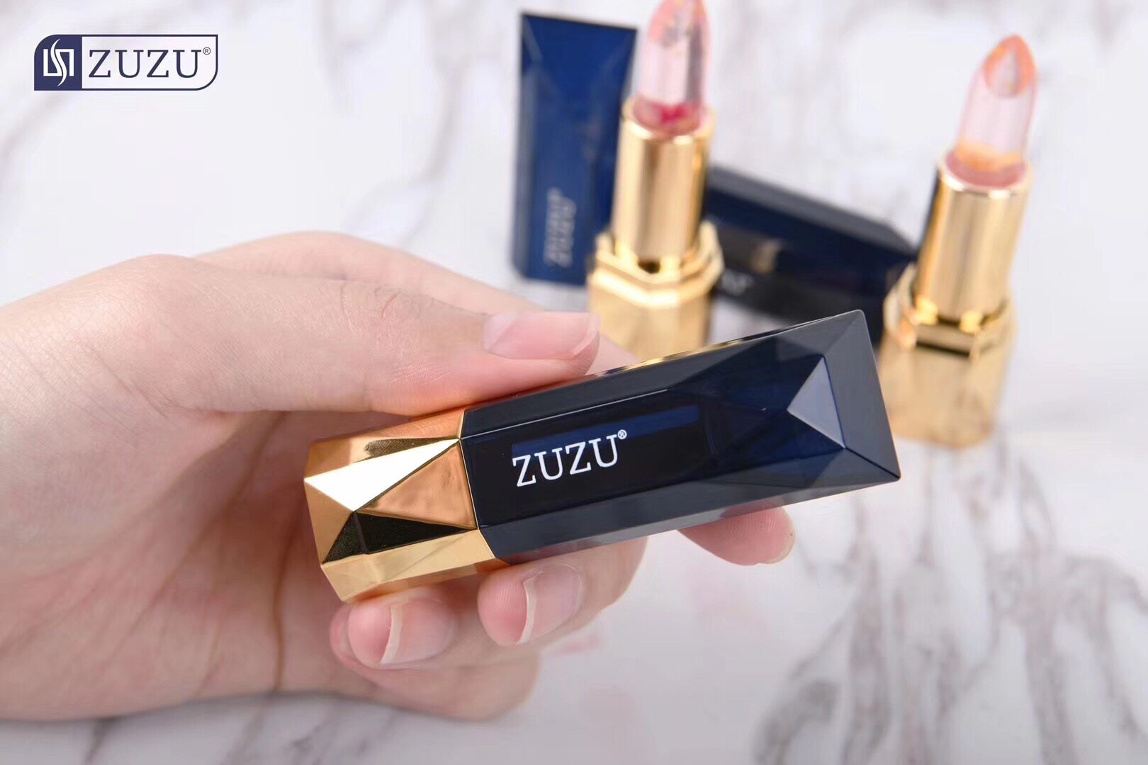 热销zuzu果冻口红