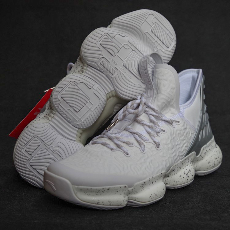 热销安踏男鞋运动鞋 秋冬 耐磨_安踏秋冬新款男鞋御空战靴耐磨防滑