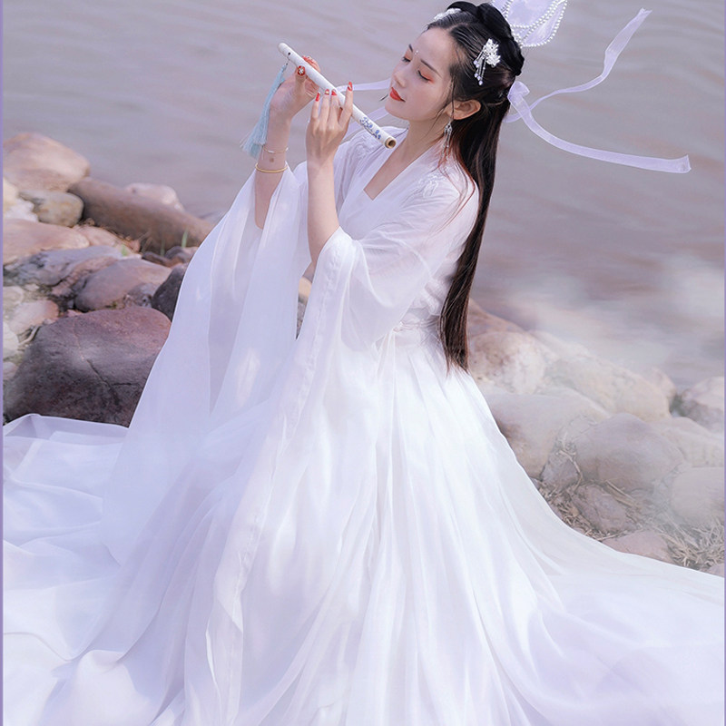 2021新款爆款古装中国风宋制白色星空十二破裙春秋季超仙少女汉服