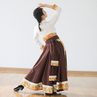 2024大摆裙新款演出练功服装剧目跳舞蹈藏族少数民族女成人上衣女