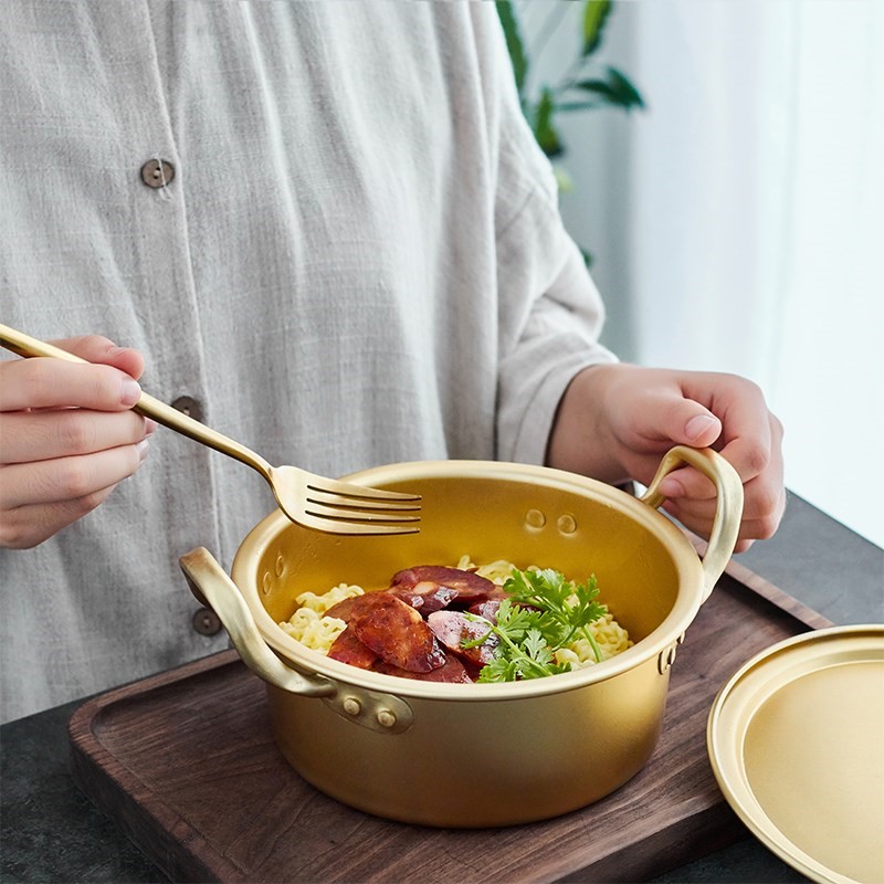 golden Korean A bowl of instant noodles Copper Oscars Binaural Shim Soup pot Instant noodles one person A pot of Aluminum Cookwarein the Kitchen/Cooking utensils , Cooking utensils , Cookware/Pot/Kettle , Stockpot category - from Buy2taobao.com to provide professional Taobao agent buy service