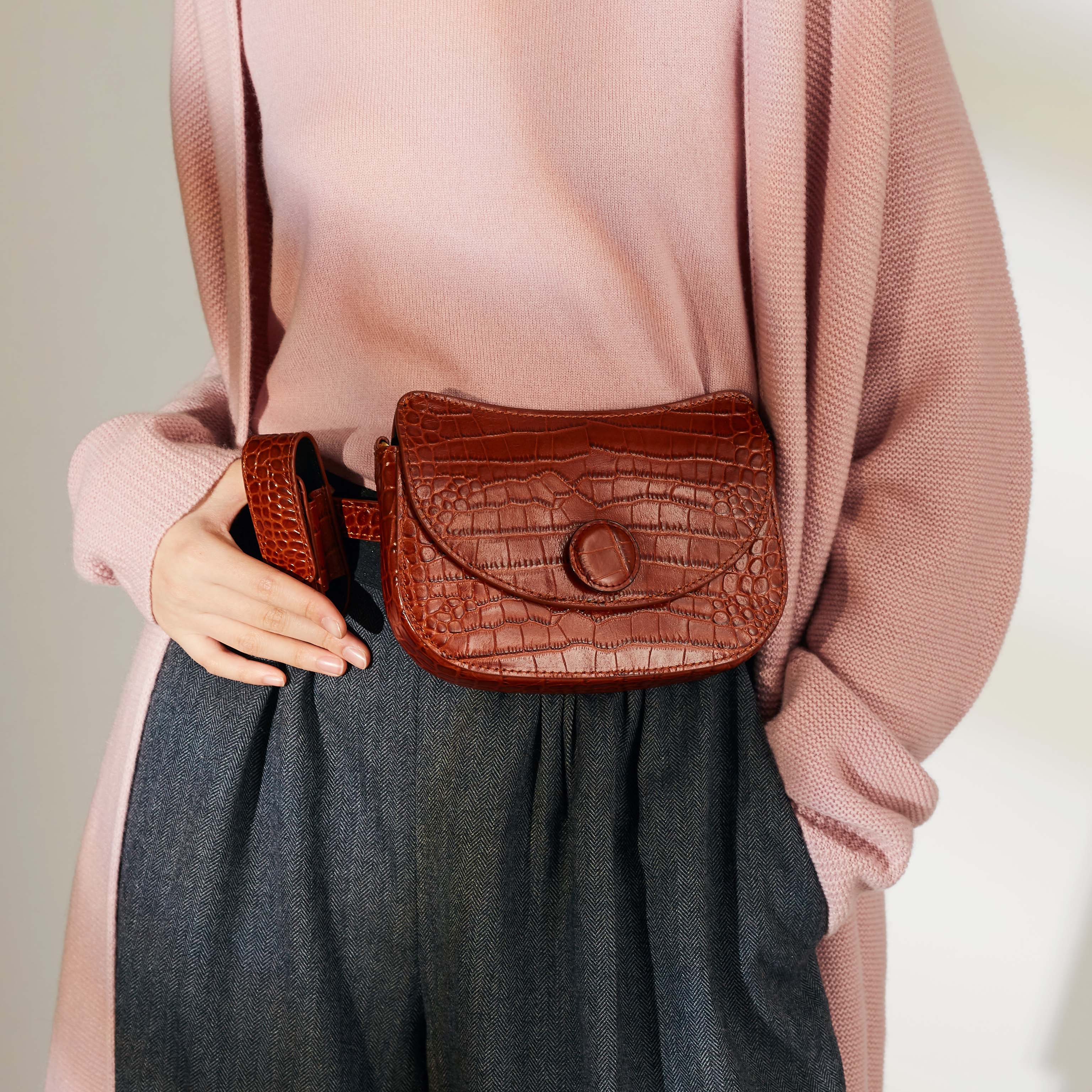 小众原创真皮崧song包包崧女牛皮设计师菘时尚复古鳄鱼纹腰包_不打折