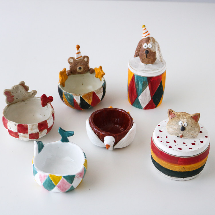 w1962的优惠券大全—w1962陶瓷手作设计师款手捏陶土童话世界动物装饰