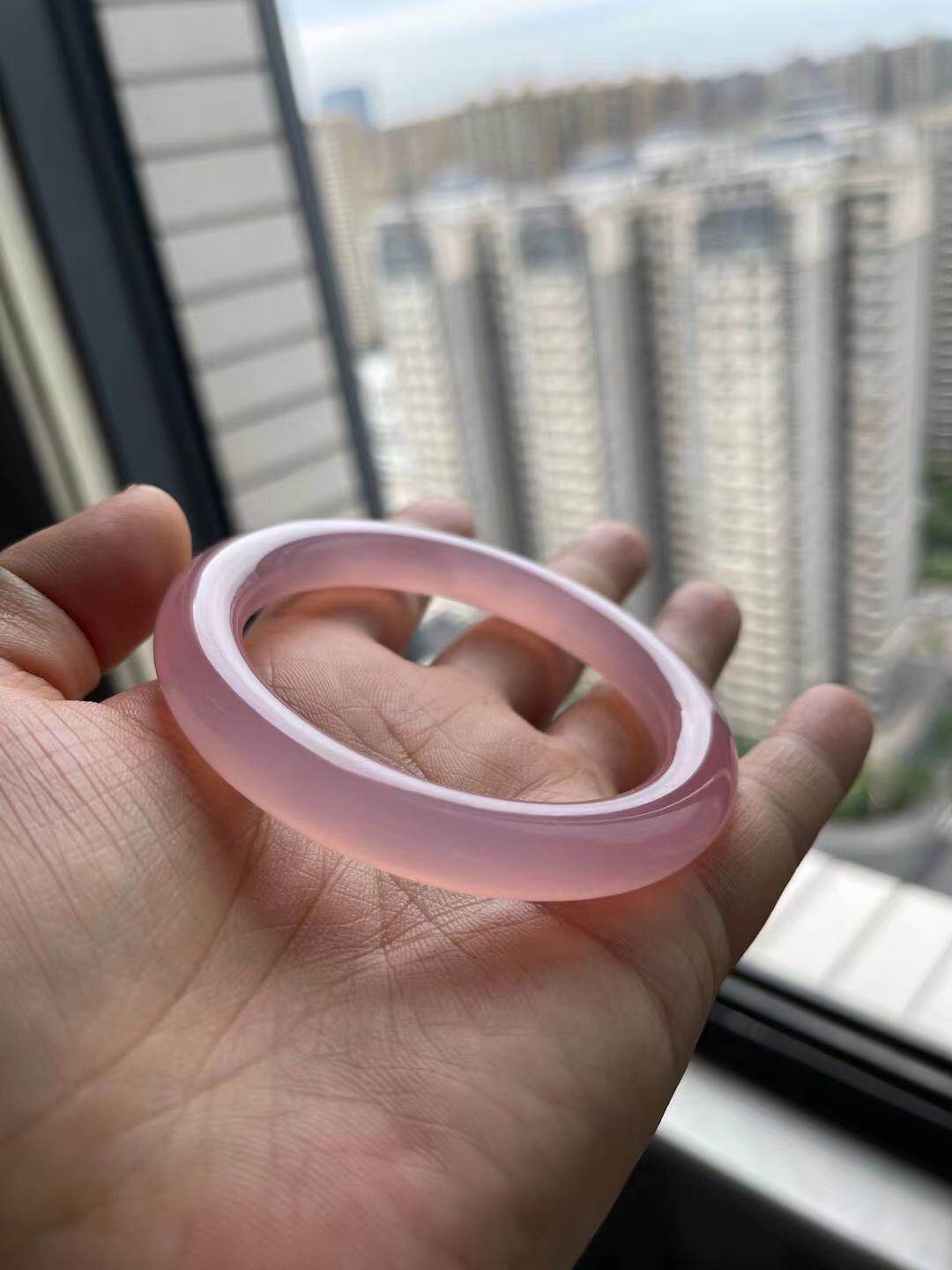 西安冰花芙蓉玉手镯 复古圆条款