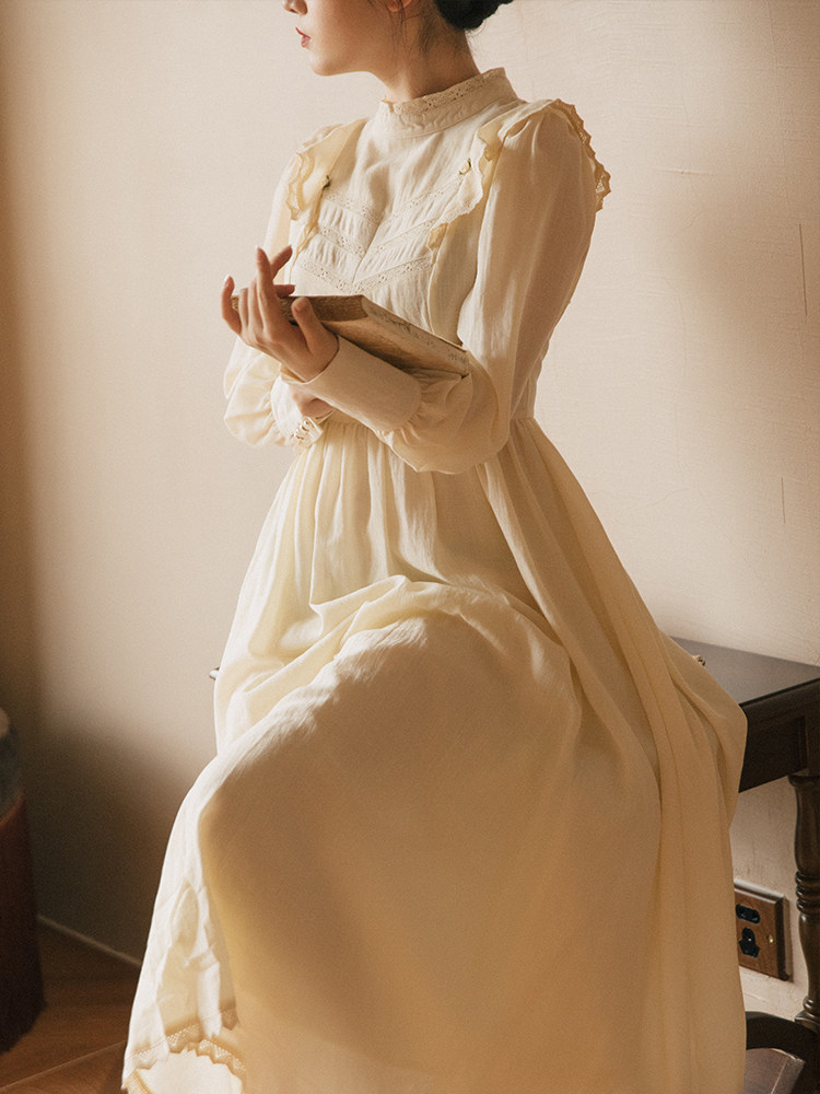 初恋裙复古温柔法式宫廷风高级感女装女神范迪士尼在逃公主连衣裙