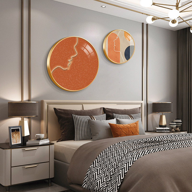 主卧室床头挂画