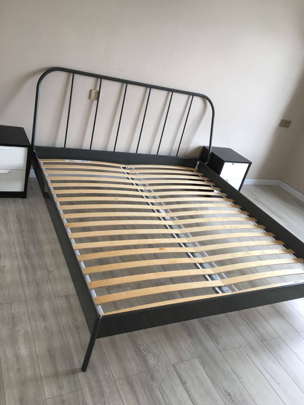 宜家 科帕达  双人床架铁床大床架铁艺床架深灰色150*200