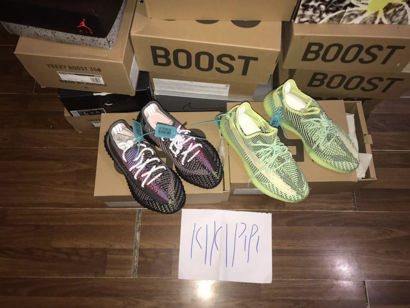 yeezy350v2满天星,yeezy350满天星 adidas yeezy 350v2 yecheil 黑红拼接 满天星 荧光绿 椰子fw5190