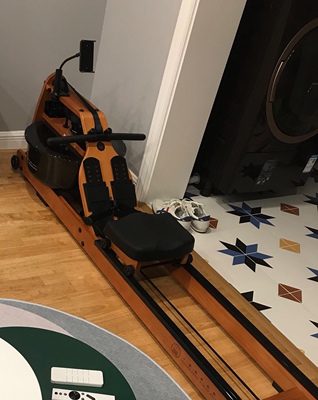 莫比划船机好还是concept2划船机好?哪个更适合初学者?