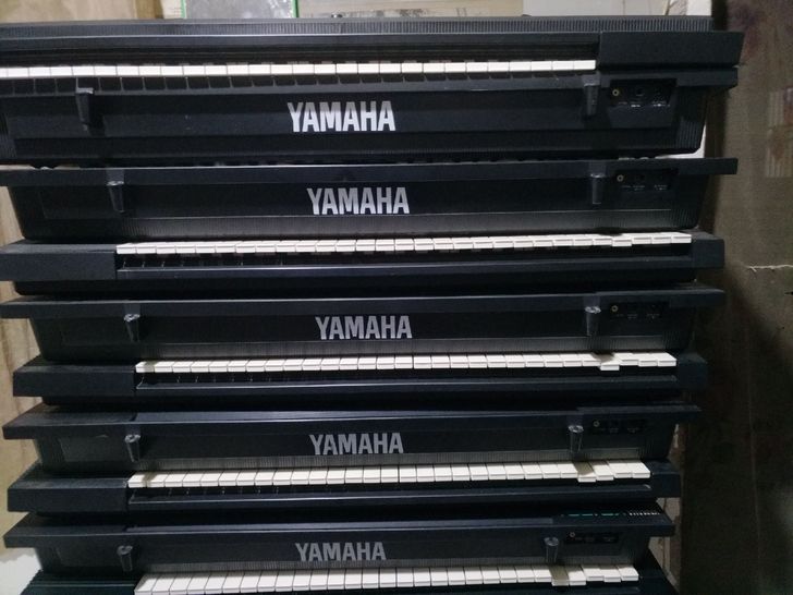 YMAHA电子琴KB-100