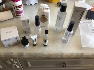 Re:说说真实感受海蓝之谜修护焕肤水怎么样呀??体验说说海蓝之谜修护焕肤水好不好用 ..