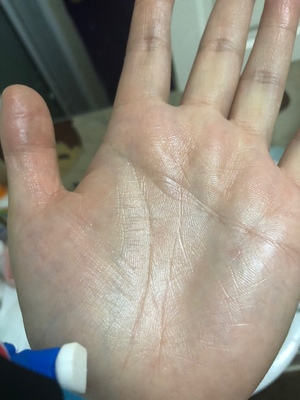 Re:揭秘海蓝之谜修护精萃液使用反馈如何好不好??说说LAMER海蓝之谜修护精萃液怎么 ..