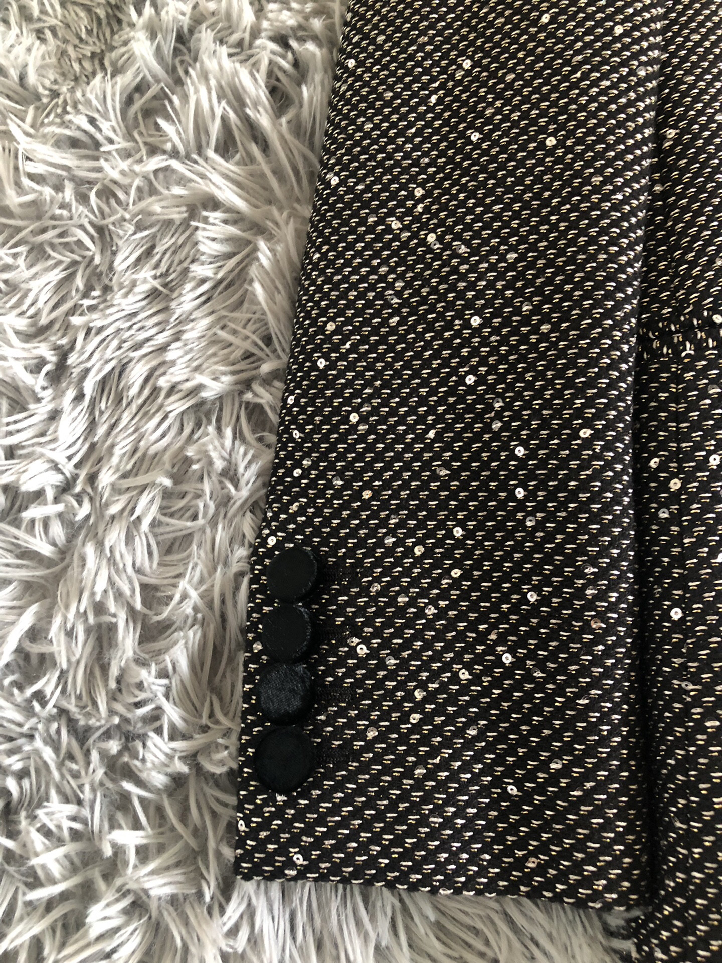 Saint Laurent 18FW Sequin Embroidered Coat — detail