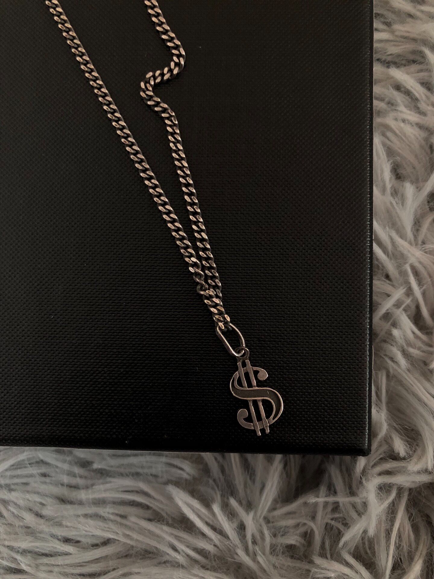 Saint Laurent 16SS Silver Music Note Necklace — front