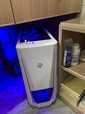 学妹想问问武极电脑质量如何?看高清视频效果如何呢