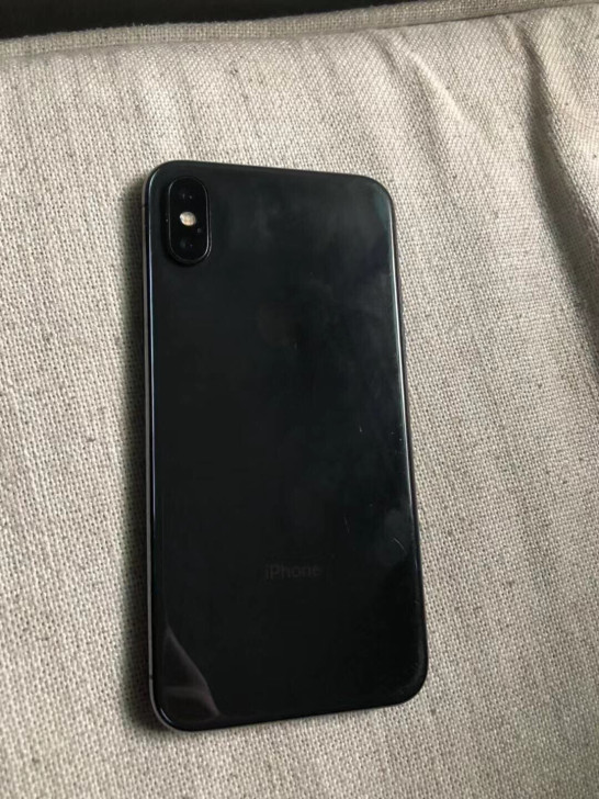 自己用的iphonex9成新国行三网通，64g，全部