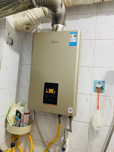 美的燃气热水器天然气家用速热恒温jsg22-12hc5平衡机装浴室内