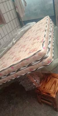 爱舒乳胶床垫怎么样？味道很大吗？优缺点最新评测