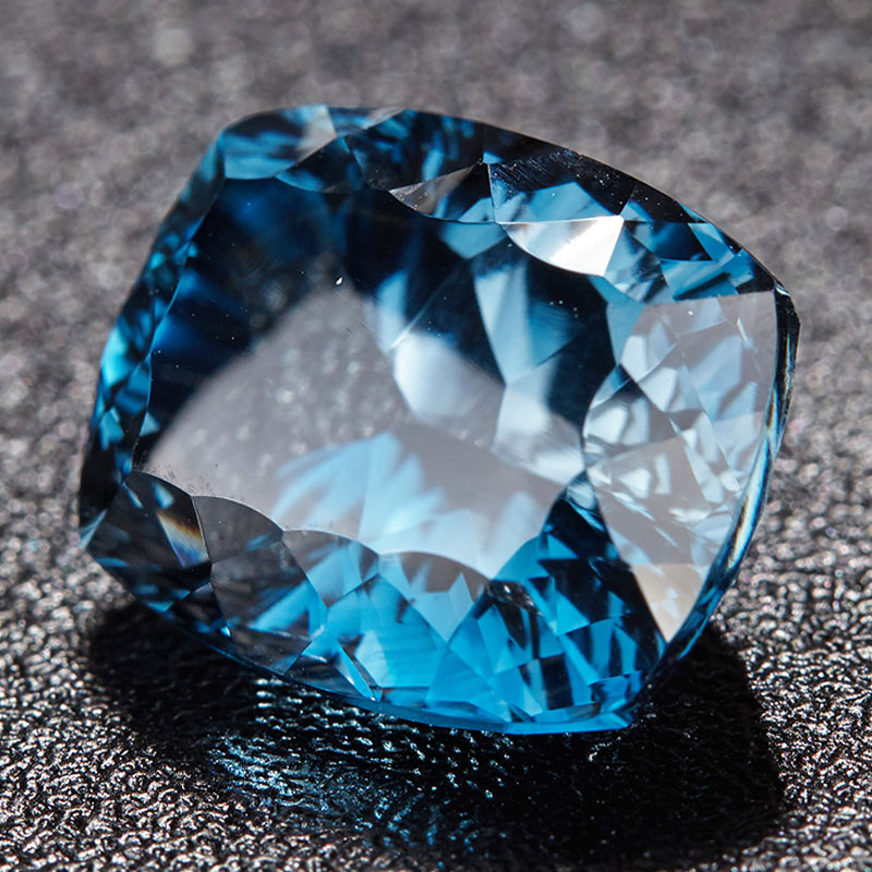 【一元起拍 无保留价】12.65ct 伦敦蓝托帕石裸石戒面 支持定制