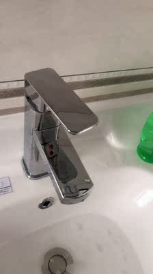 讲真话:摩恩现代简约浴室柜怎么样?摩恩浴室柜质量行不行?