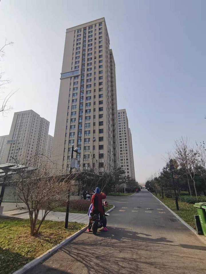 拍三河市燕郊开发区金谷爱舒荷a9号楼1单元0908号房屋