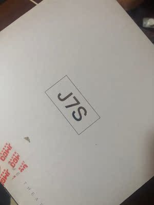 【已采纳】极米无屏电视Play特别版怎么样？有人说质量太差