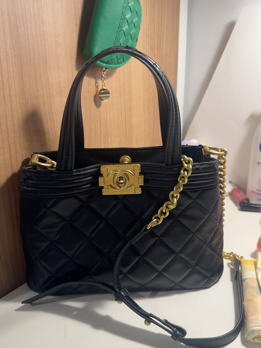 ​香家高版本黑色菱格纹手提包