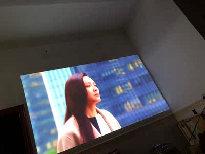 品牌评测：坚果J9投影仪怎么样？评价好不好？