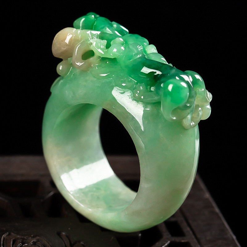 黄加绿翡翠龙戒指正品翡翠戒指 22.25g内径20.8mm