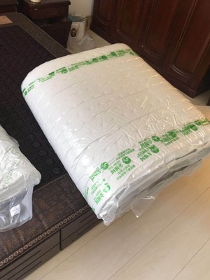 目前看来埃迪蒙托是高端品牌吗，榻榻米床垫怎么样？质量好吗？