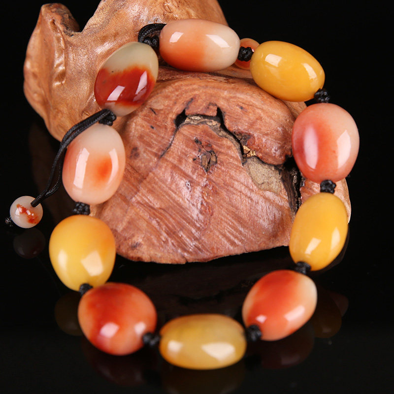 寿山石三彩芙蓉石手链 - 拍卖