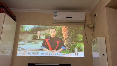 网友说极米新一代Z6X投影仪怎么样?评测下质量好吗?